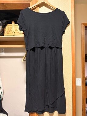 Maternity Black Short-Sleeve Layered Midi Dress
